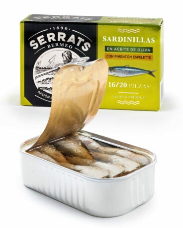 Sardinillas "txikis" en aceite de oliva con pimentón de Espelette. 16/20 piezas